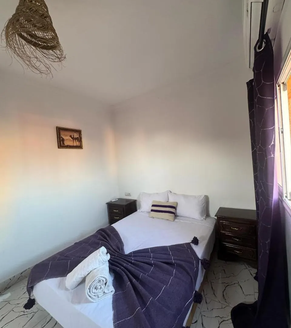 Duplex De 4 Chambres Et Piscine Марракеш 0*,
